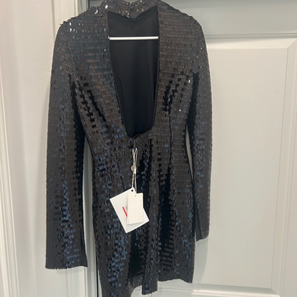 Hemet lang backless dress